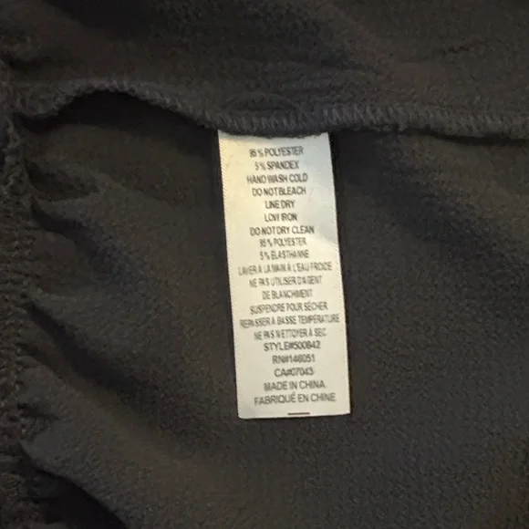 Elegant Black Ruffle Dress - Picture 7 of 7